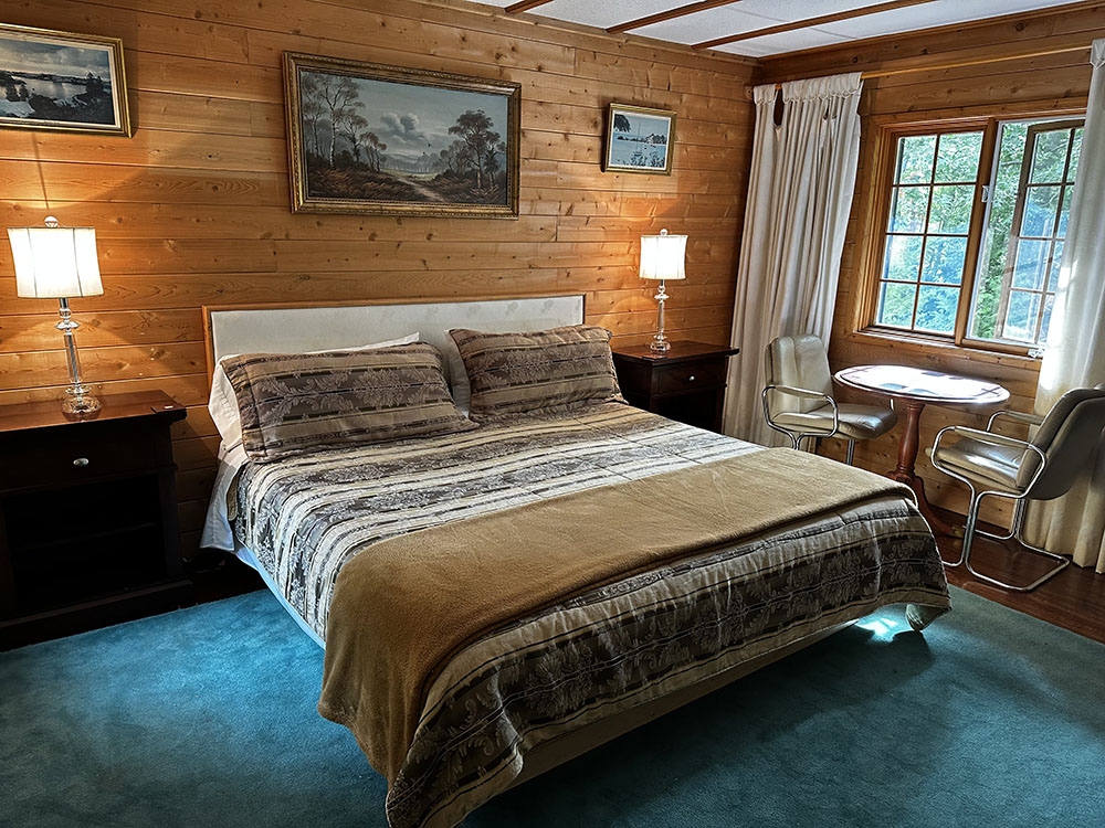 Cedarwood Lodge Front View